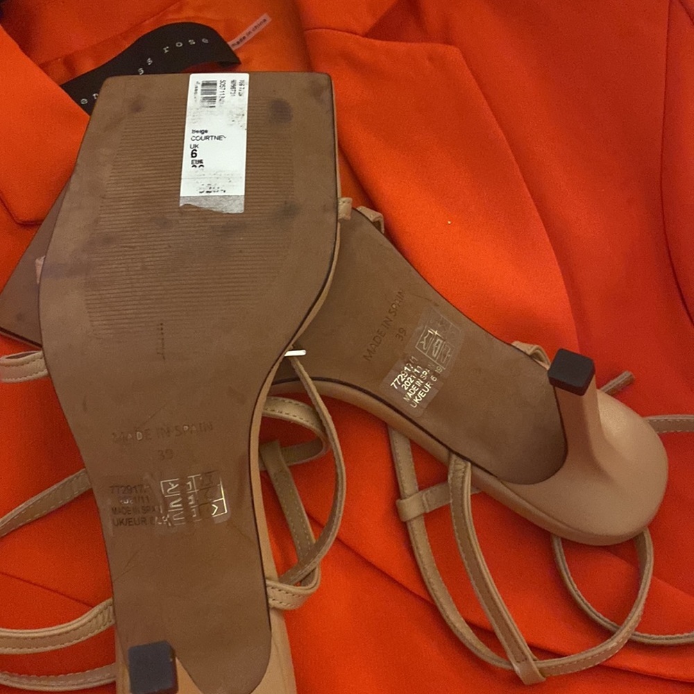 River Island Leather Square Toe Strappy Nude Heel Sandals size 39 - Picture 8 of 9
